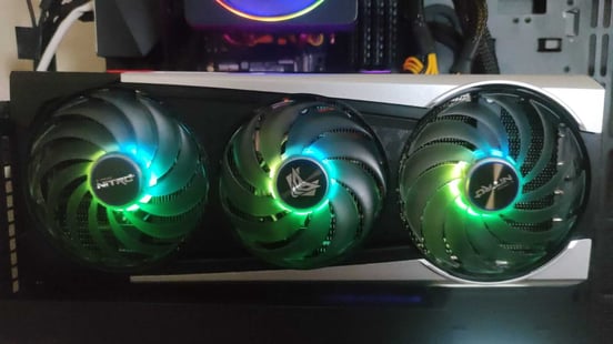 Sapphire NITRO+ AMD Radeon RX 6800 XT OC SE Gaming 16GB GDDR6