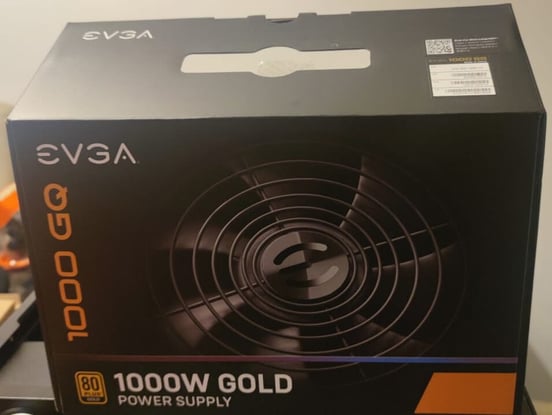 Fonte Alimentação EVGA GQ 1000W 80 Plus Gold Semi Modular