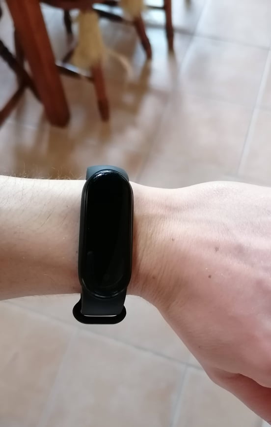 Zwarte Siliconen Armband Voor Xiaomi Mi Band 6, 5 En Amazfit Band 5 – Zacht, Waterdicht En Slijtvast