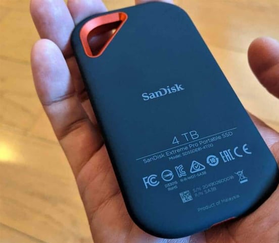 SanDisk Portable Extreme SSD（V2）4TB SanDisk SSD portátil 4TB Extreme - Até 1050MB/s - USB-C, USB 3.2