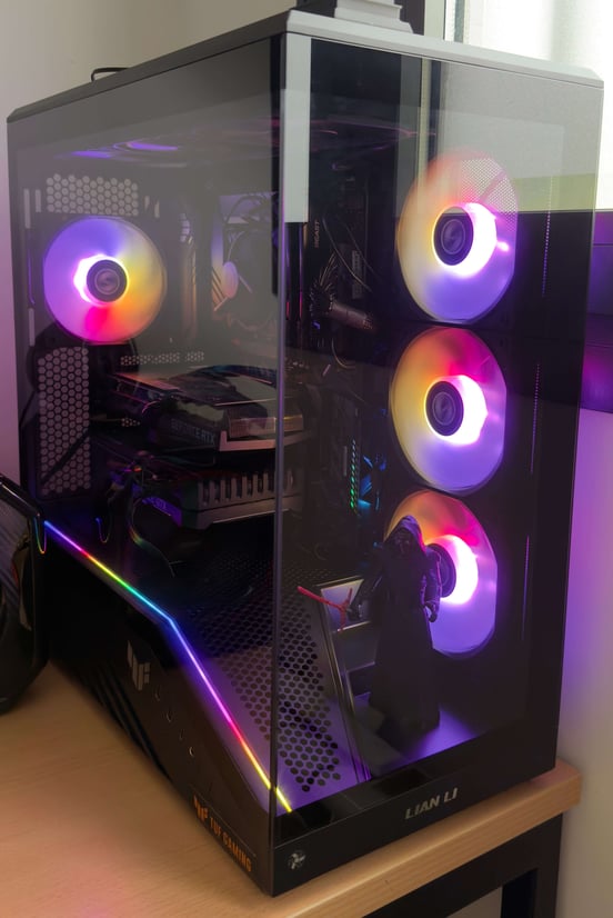 Caixa de Computador Lian Li Vector V100 Caixa Gaming ATX com Vidro